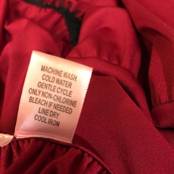 Kaktus Burgundy Jersey Top Womens Size Small Black Lace Trim Swing Tee - Picture 14 of 14